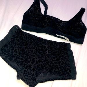 Pink Victoria’ secret boy Short💋💋PRICE IS FIRM